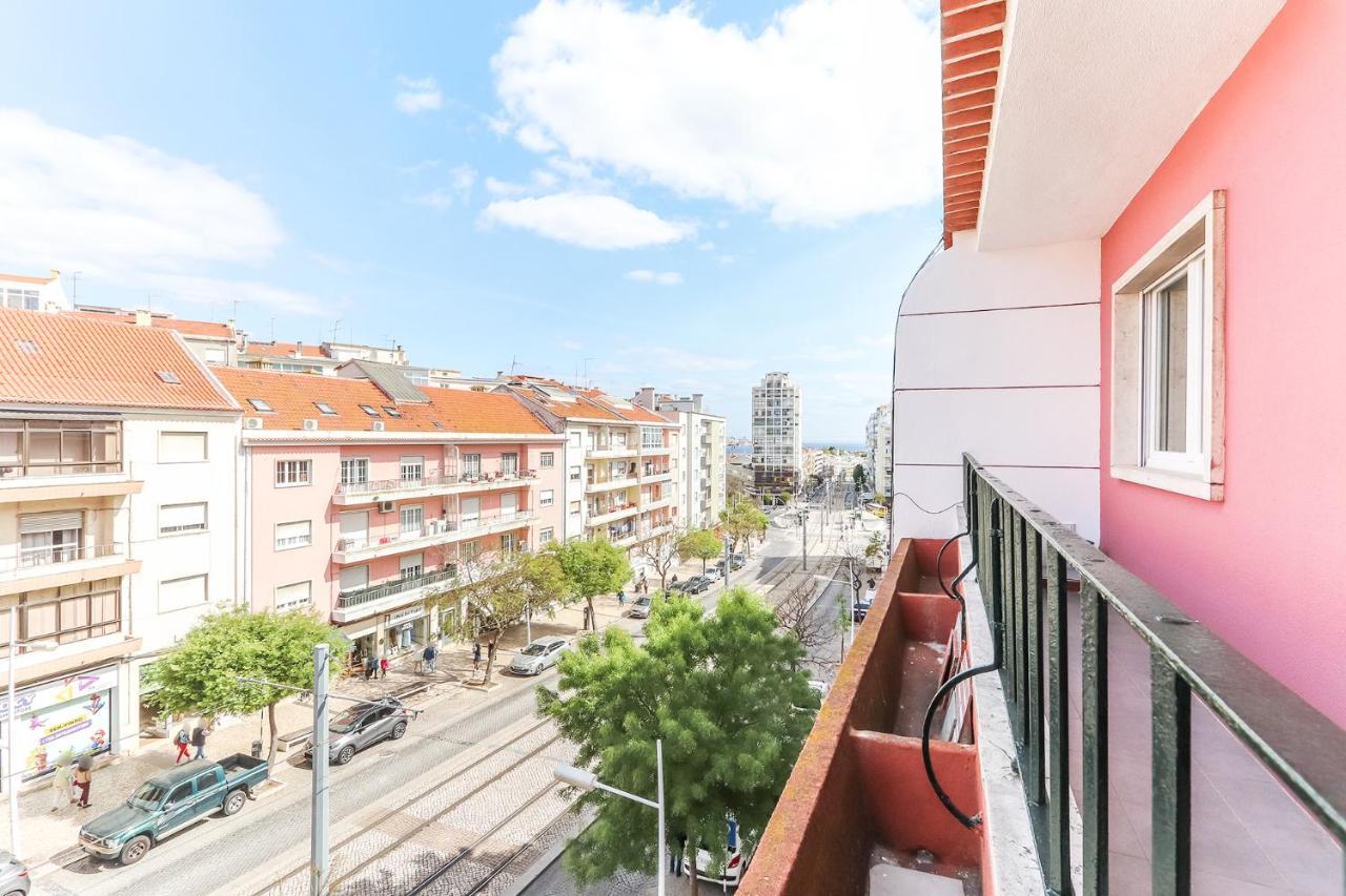 Vita Portucale ! Almada Balcony Exteriér fotografie